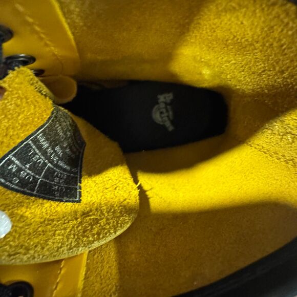 Doc Marten Dr Marten Air Ware Bouncing Soles 1460 Yellow Boots US Men 6 Ladies 7 - Picture 11 of 14